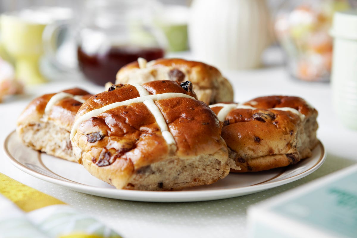 Marks And Spencer Hot Cross Buns Mands Has Released New Bun Flavours And