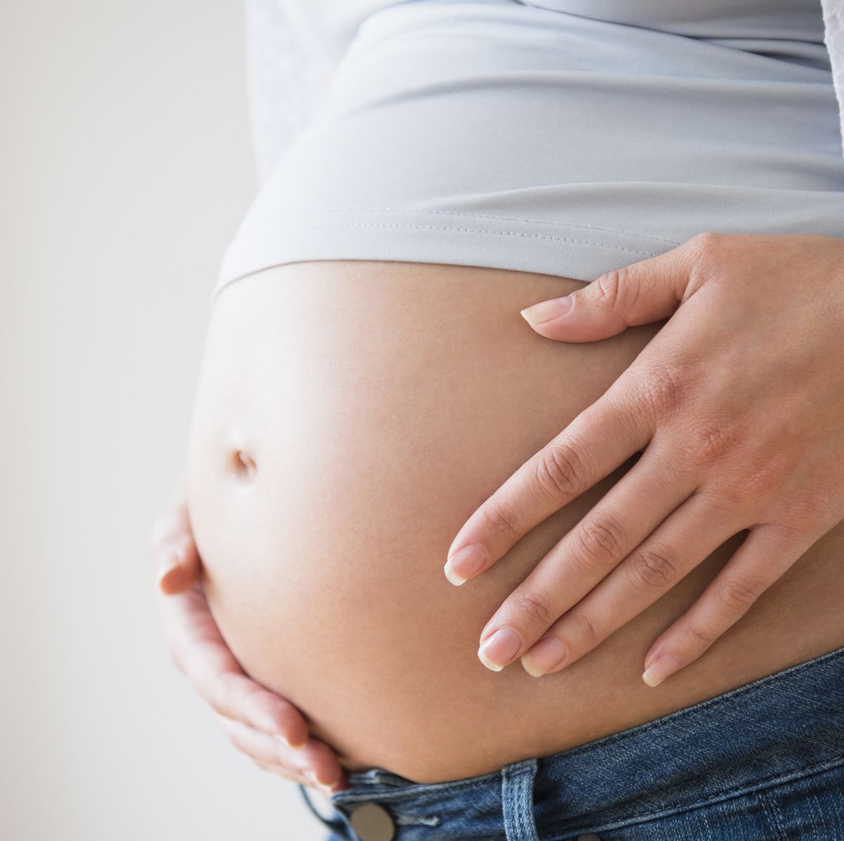 Curiosidades sobre la tripa de embarazo: cómo crece, cuidados