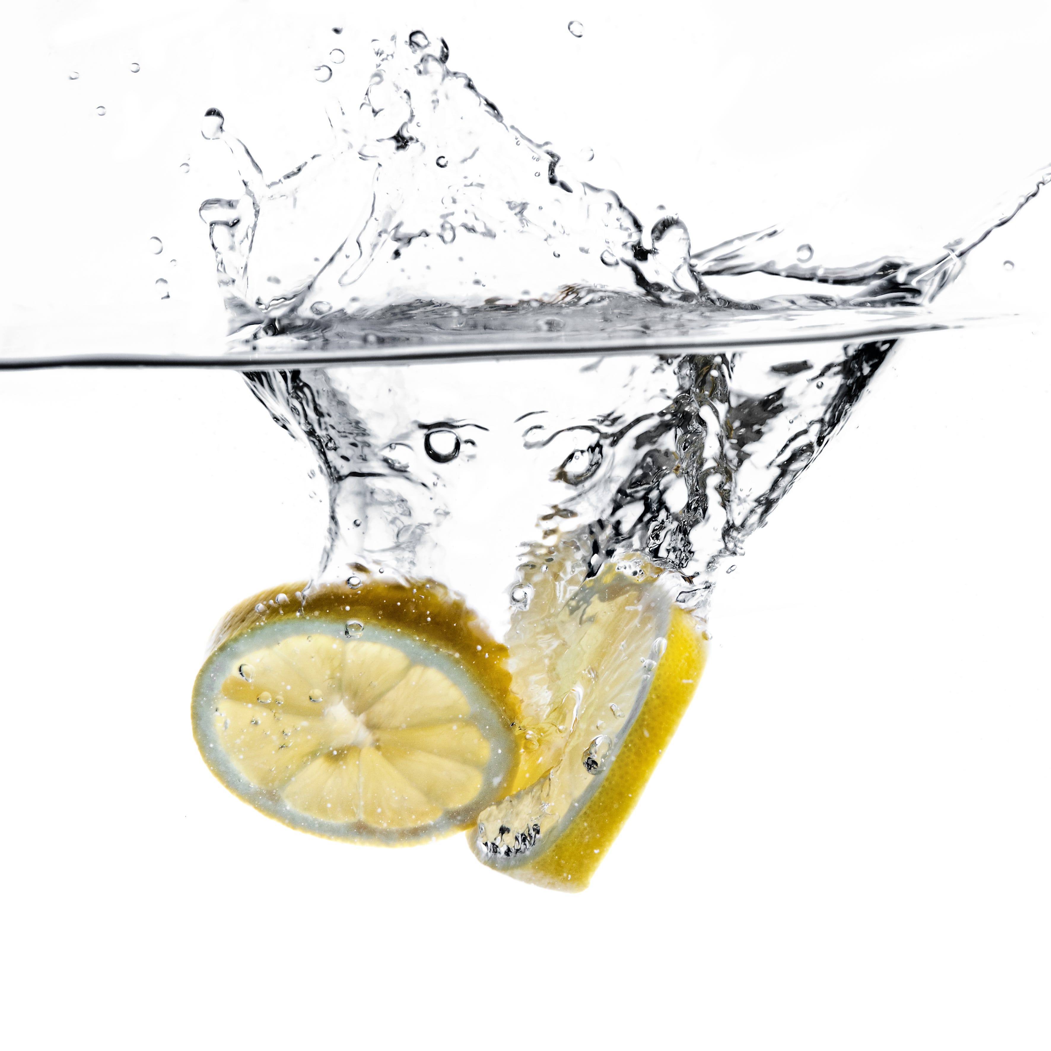 Wait, Does Drinking Lemon Water Actually Help You Lose Weight?