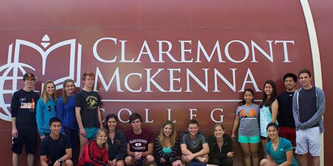 Claremont McKenna College students running L.A. Marathon