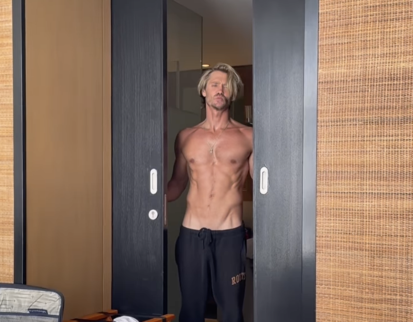 Chad Michael Murray Looks Shredded in a New Shirtless Instagram Video thumbnail