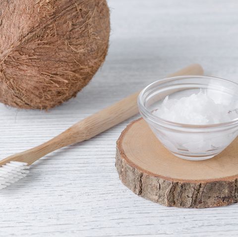Is coconut oil good for your gums