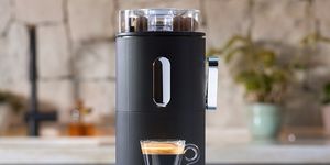 Making a True Americano Coffee with Single-Serve Pod Machine from Bruvi ☕️  