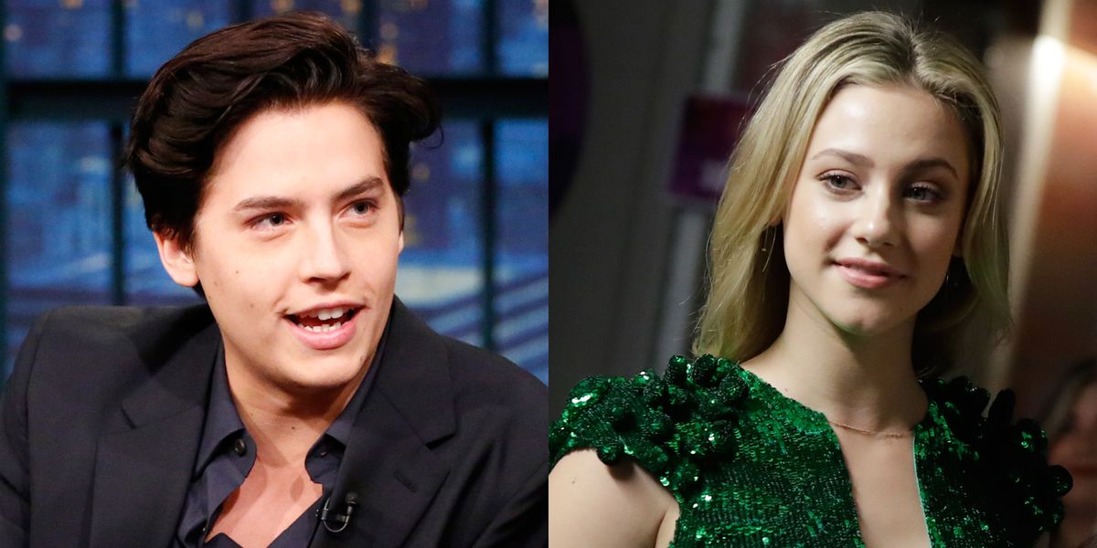 Lili Reinhart And Cole Sprouse Show Pda On Beach Bughead Confirm Relationship In Hawaii