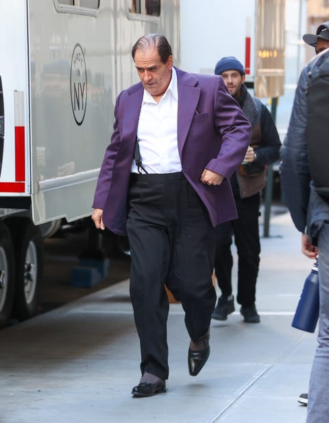 colin farrell the penguin set