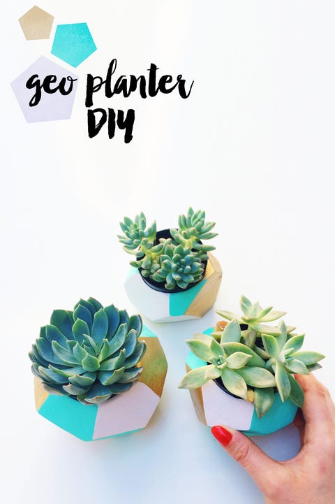 10 Best Cubicle Decor Ideas In 2018 How To Decorate Your 10 Best Cubicle Decor Ideas In 2018, Diy Office Desk Decoration Ideas