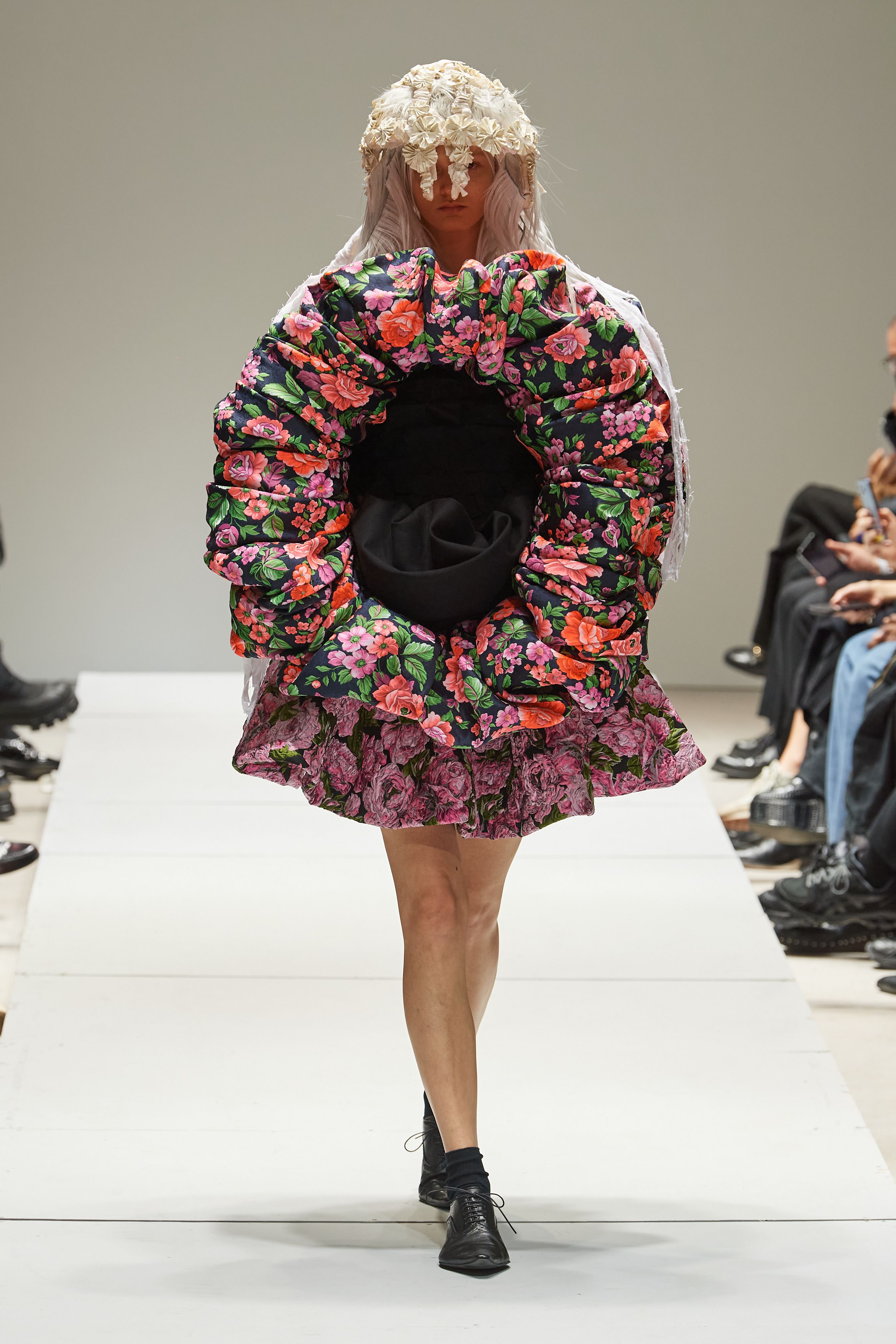 コムデギャルソン(COMME DES GARÇONS)」2023春夏コレクション