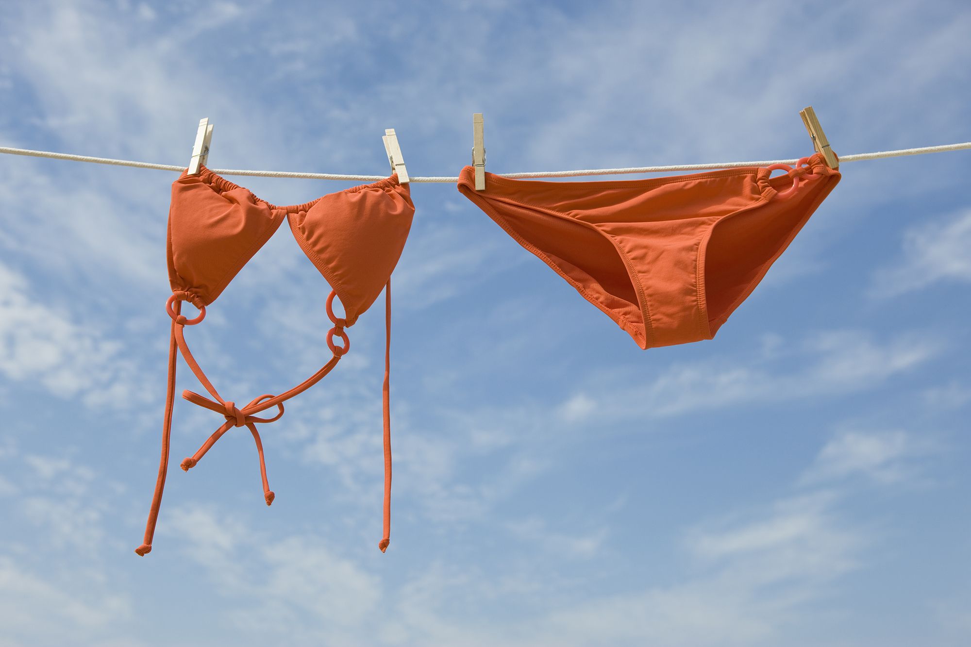 Cómo lavar tu bikini para evitar que pierda color