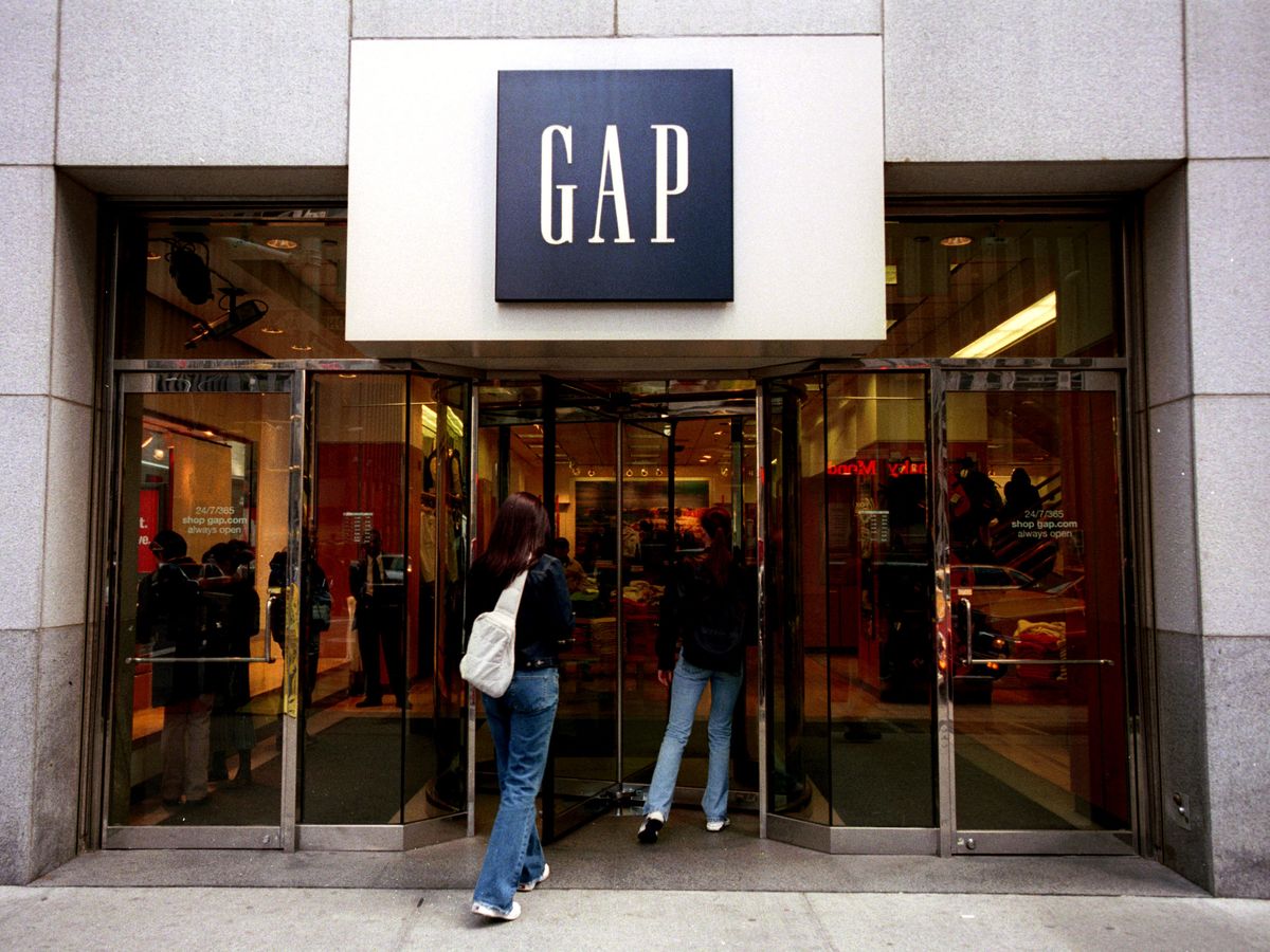 Derribar Caballero amable Descolorar Gap abrirá su primera tienda en Barcelona