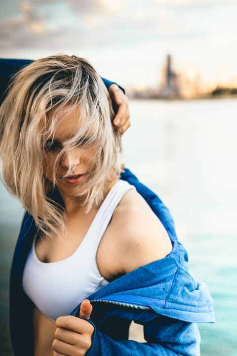 Hair, Blue, Water, Blond, Beauty, Skin, Hairstyle, Shoulder, Arm, Photography, 