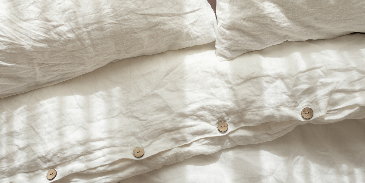 17 Best Cooling Comforters For Hot, Is A Duvet Comforter