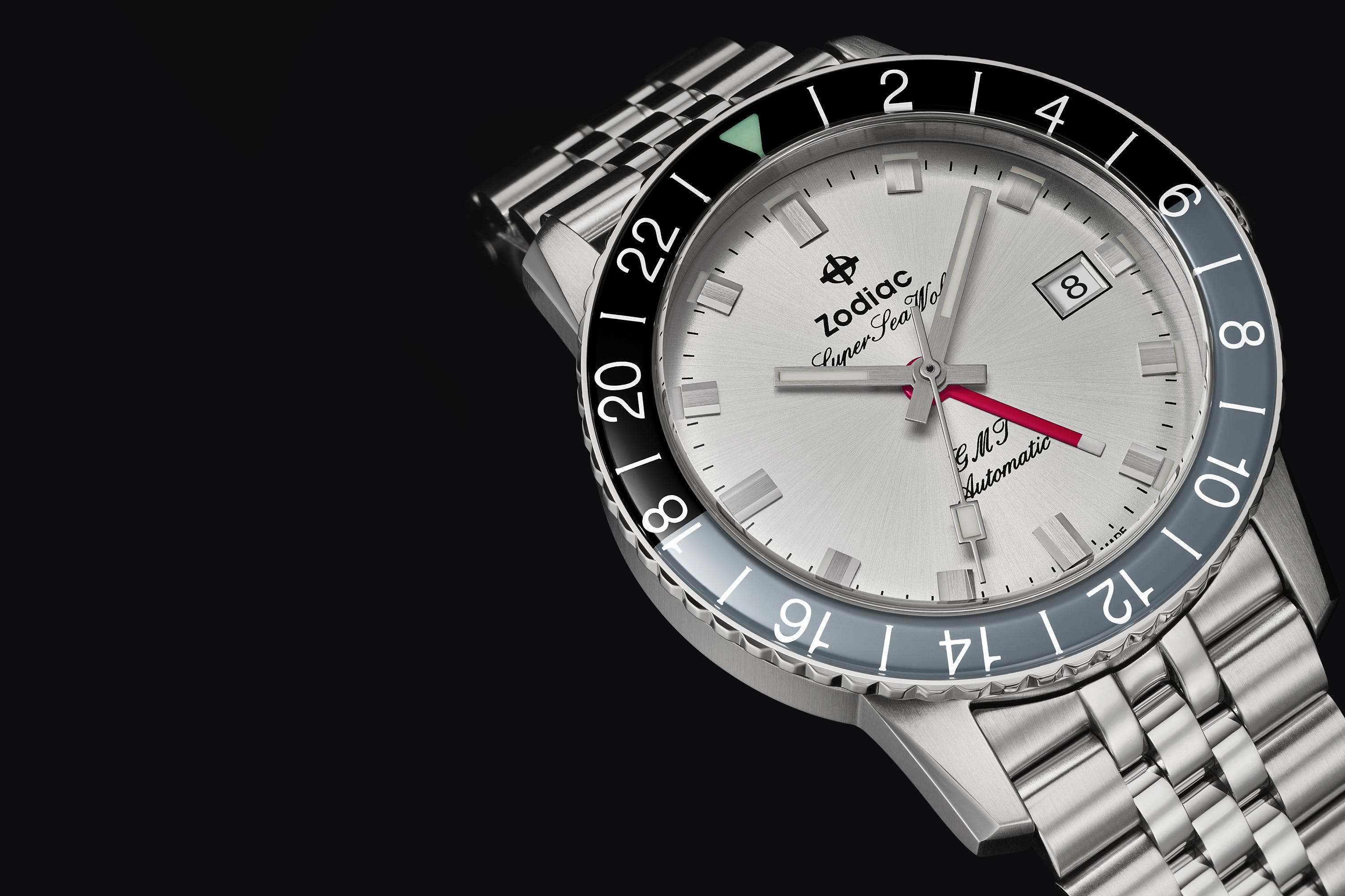 Zodiac Introduces a New GMT With an In-House Movement