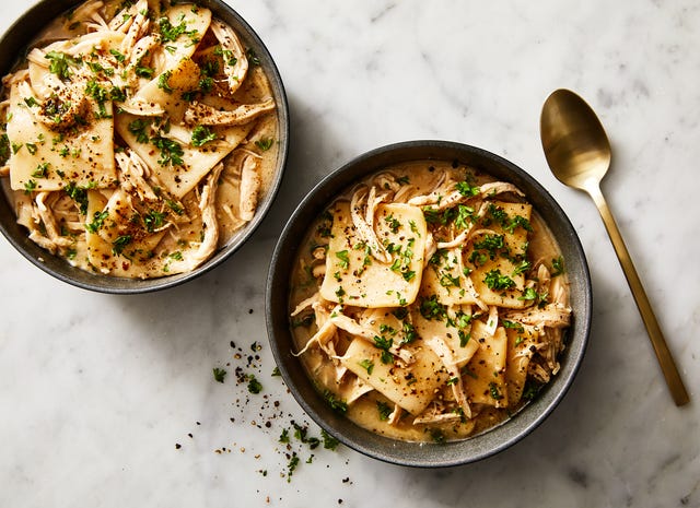 copycat cracker barrel chicken and dumplings