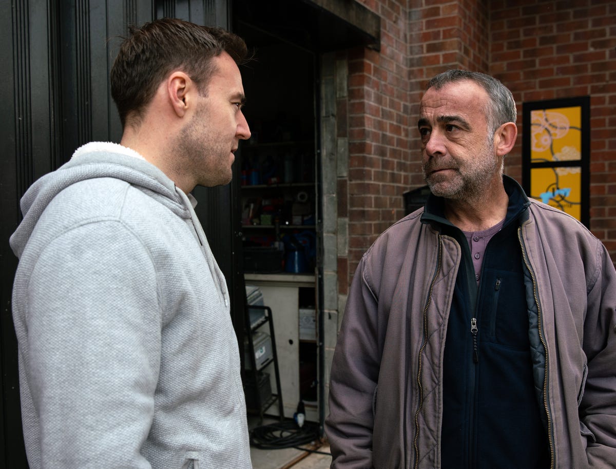 Coronation Street spoilers - Kevin struggles with Ray's blackmail