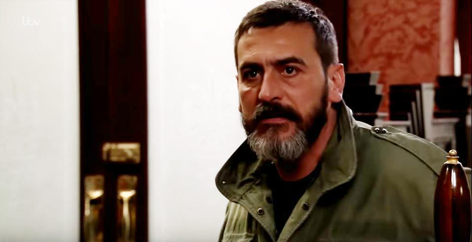 Coronation Street's Peter Barlow drops a bombshell on the Connors after ...