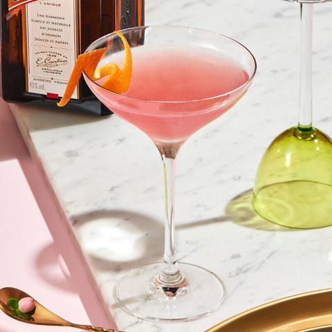 cointreau cosmopolitan