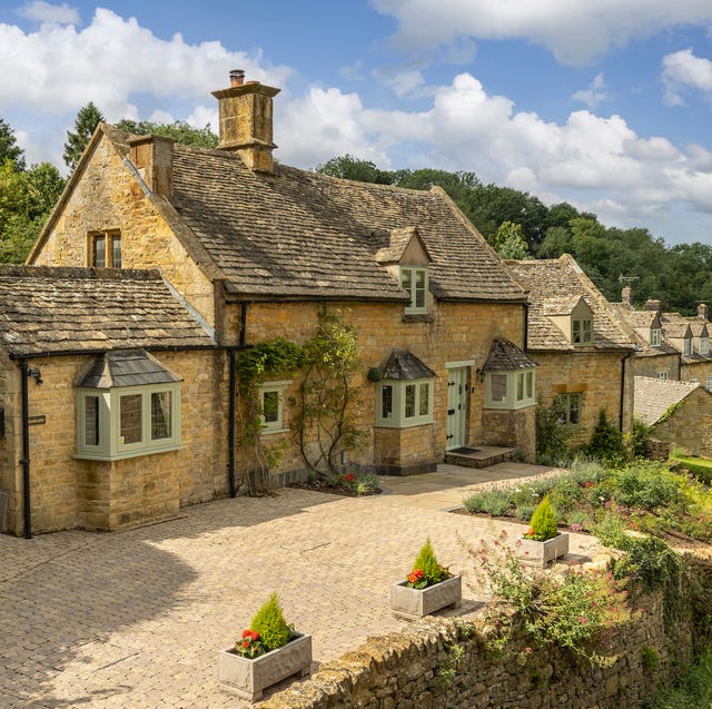 Cotswold Cottage For Sale In Snowshill Village, Gloucestershire