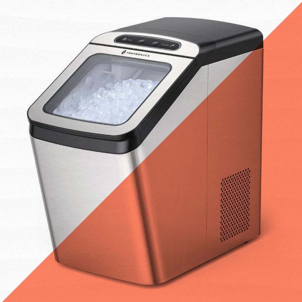 These Portable Countertop Ice Machines Can Churn Out Pounds of Ice a Day