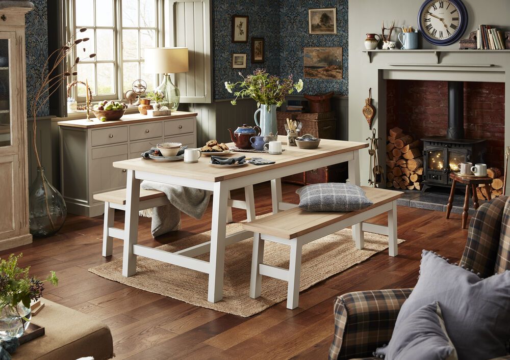 country living dining table