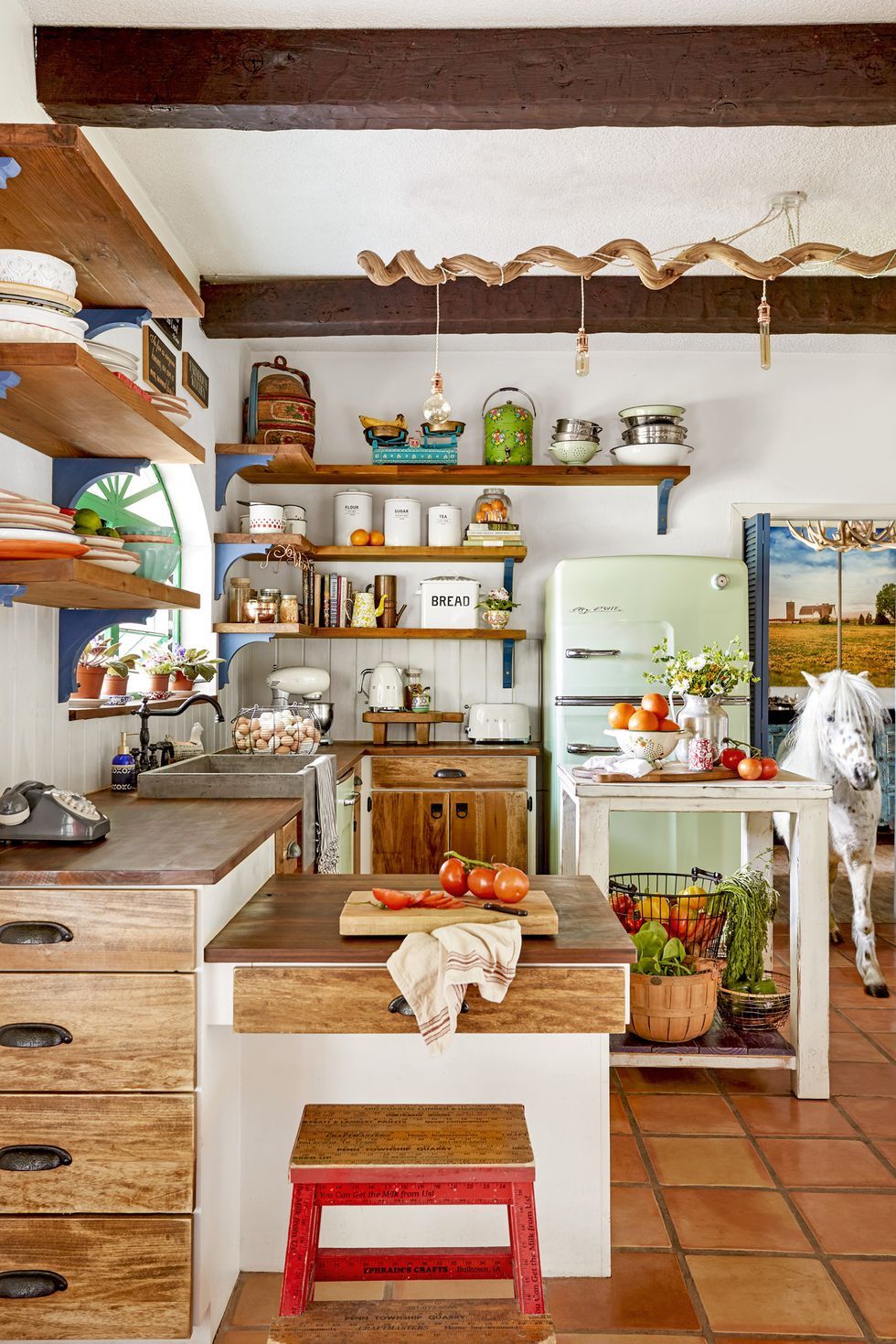 18 Best Kitchen Design Ideas   Pictures of Country Kitchen Decor