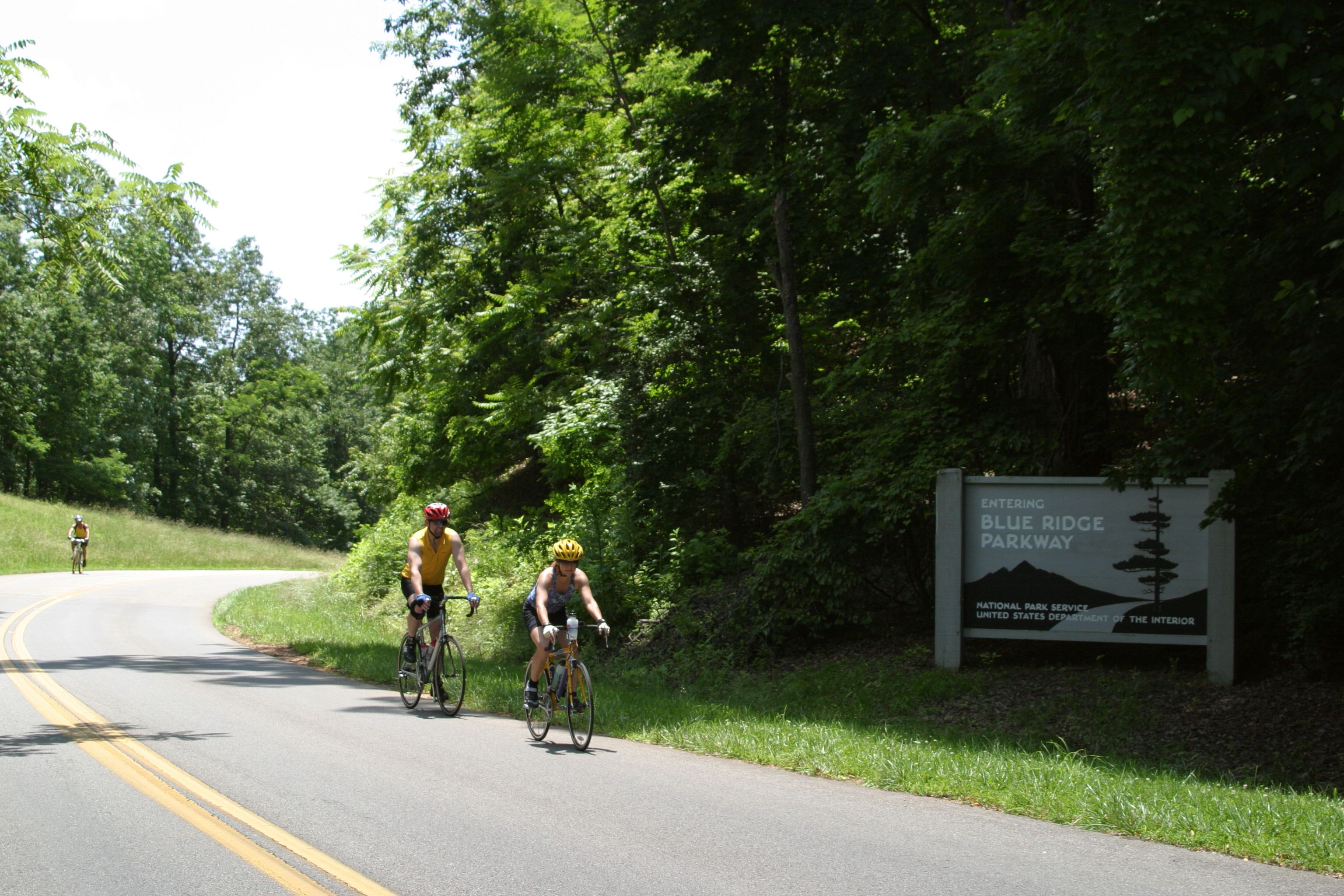 Paved Bicycle Paths Near Me Sales Discounts, Save 47% - Couple RiDing Their Bikes At Blue RiDge Parkway News Photo 839078112 1564596681