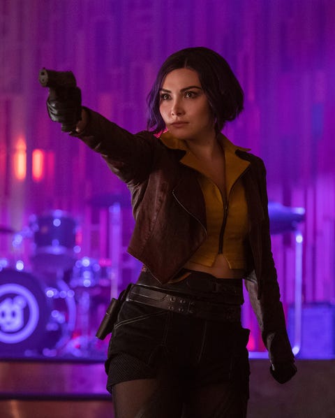 cowboy bebop l to r daniella pineda as faye valentine in cowboy bebop cr geoffrey shortnetflix © 2021