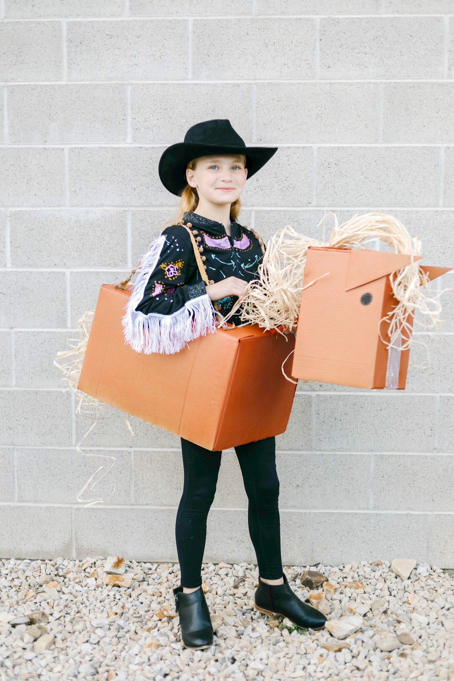 dressing like a cowgirl