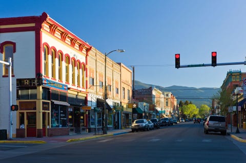 15 Best Small Towns In Colorado - Affordable Small Mountain Towns To 