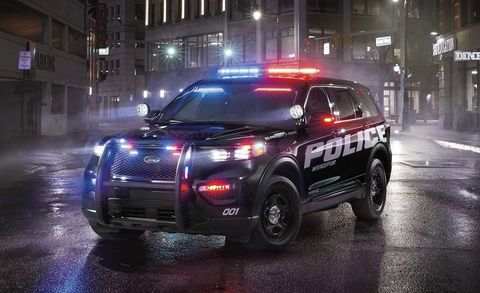 Utilitaire d'intercepteur de police Ford 2022