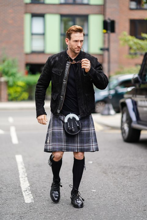 Outlander x El Ganso: la moda para hombre es llevar falda escocesa
