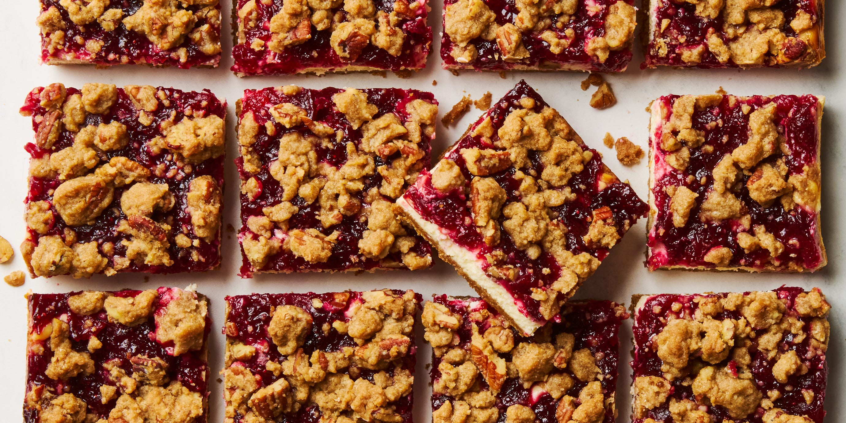 Cranberry Crumble Cheesecake Bars