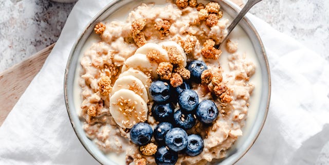 ¿Copos de avena cocidos o crudos? - Women's Health Mag image of ¿Copos de avena cocidos o crudos? - Women's Health Mag