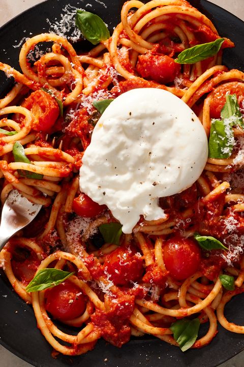 creamy tomato pasta with burrata