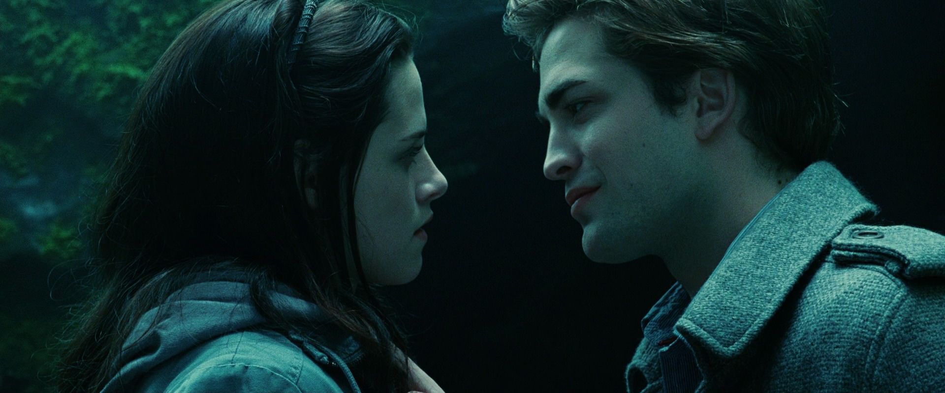 Sono bella e Edward da Twilight dating nella vita reale