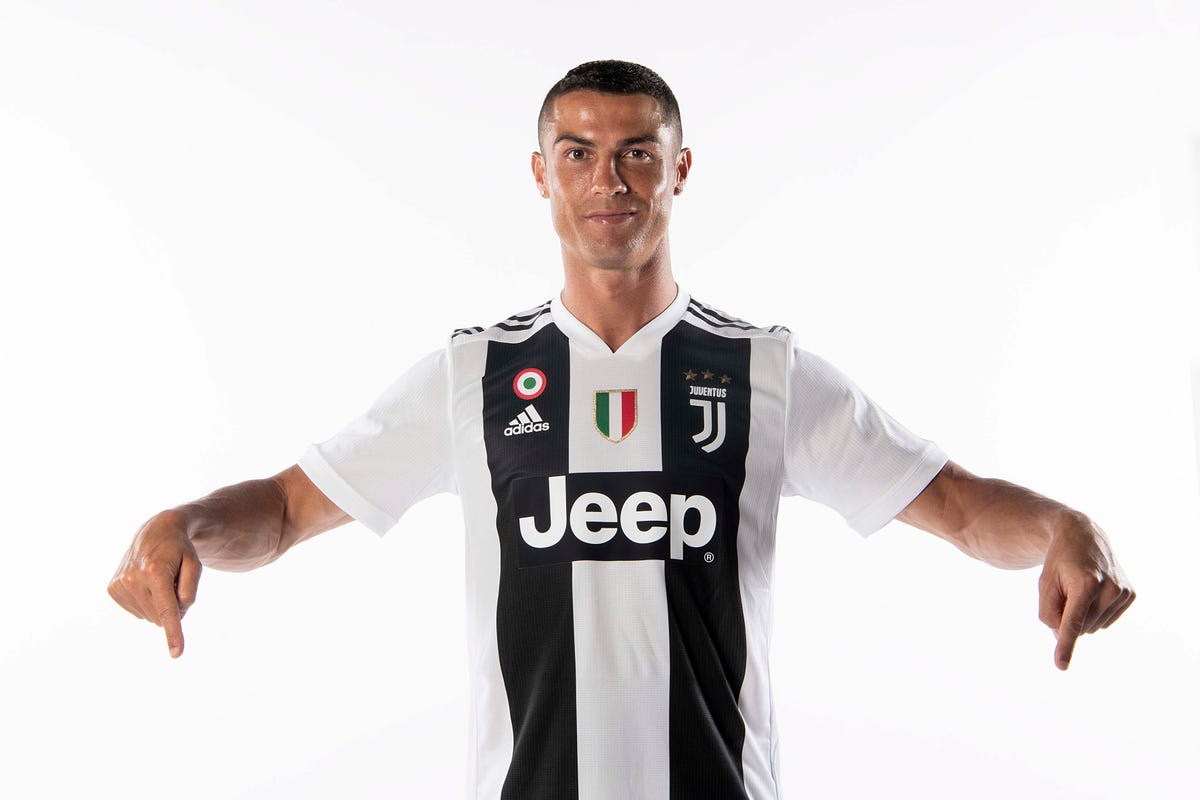 all black cr7