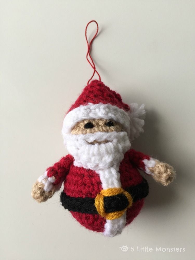 12 Crochet Christmas Ornaments - Easy Crochet Ornament Patterns - 12 Crochet Christmas Ornaments - Easy Crochet Ornament Patterns