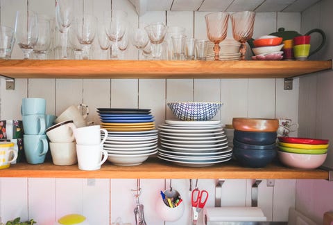 how to keep costs down when movcrockery and drinking glasses on shelves in kitchen at homeing house