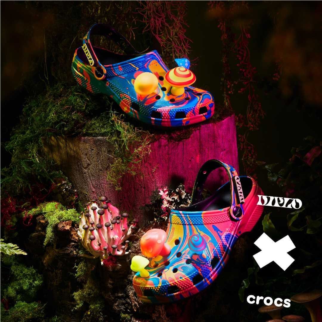 Total 22+ imagen crocs psicodelicos