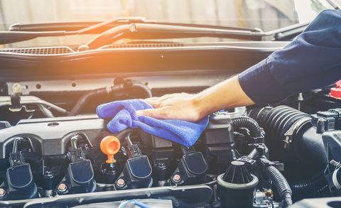 How To Clean Your Car S Engine 10 Simple Steps For A Clean Engine