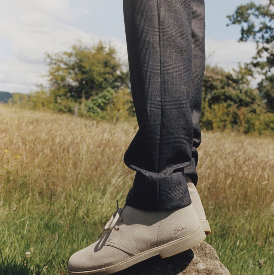 How To Wear Desert Boots: Fall Styles and Outfits for Men - The Manual