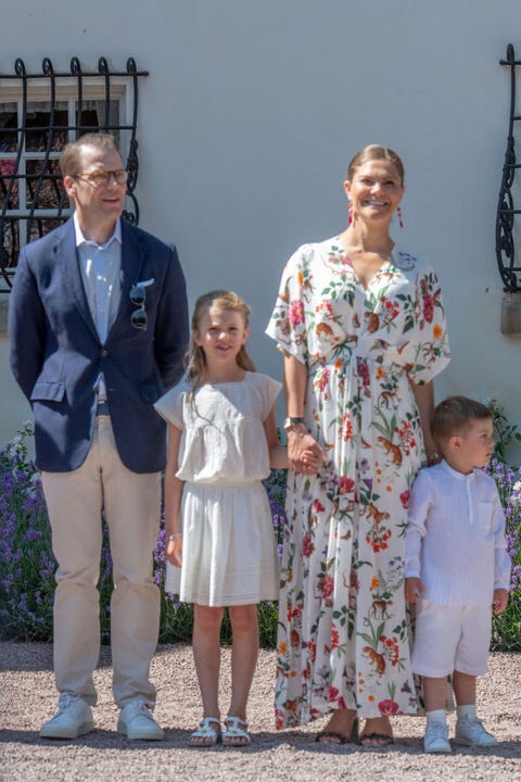 https://hips.hearstapps.com/hmg-prod.s3.amazonaws.com/images/crown-princess-victoria-and-her-family-attend-the-crown-news-photo-1161963989-1566497573.jpg?crop=0.88658xw:1xh;center,top&resize=480:*