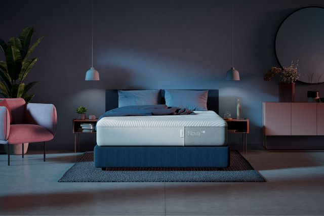 casper mattress in bedroom