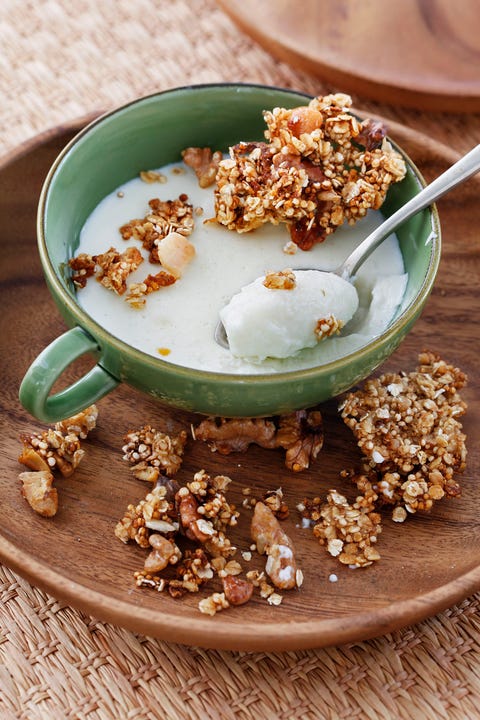 Cuajada con muesli de quinoa receta de cuajada con muesli de quinoa