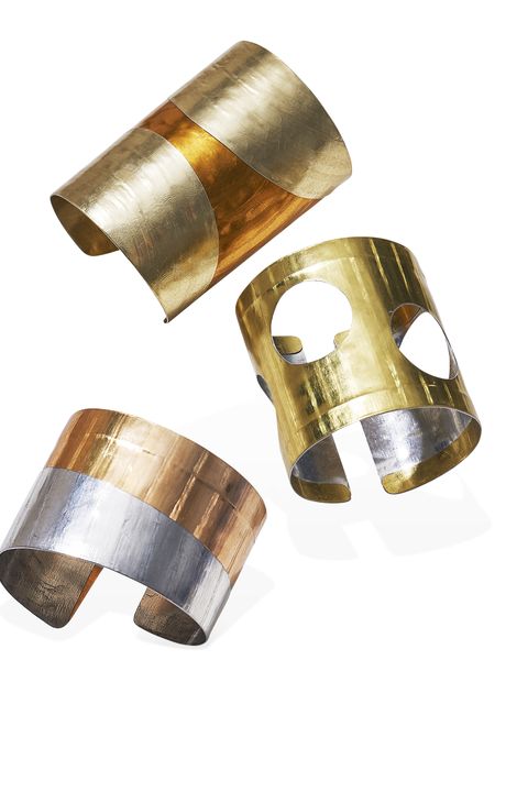 Metal, Brass, Copper, Auto part, Fashion accessory, Jewellery, Steel, 
