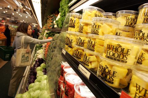 whole foods to buy wild oats markets for $565 million