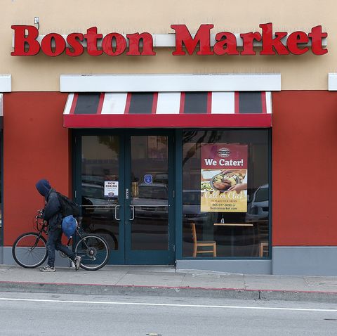 boston market to remove salt shakers, lower sodium levels in food