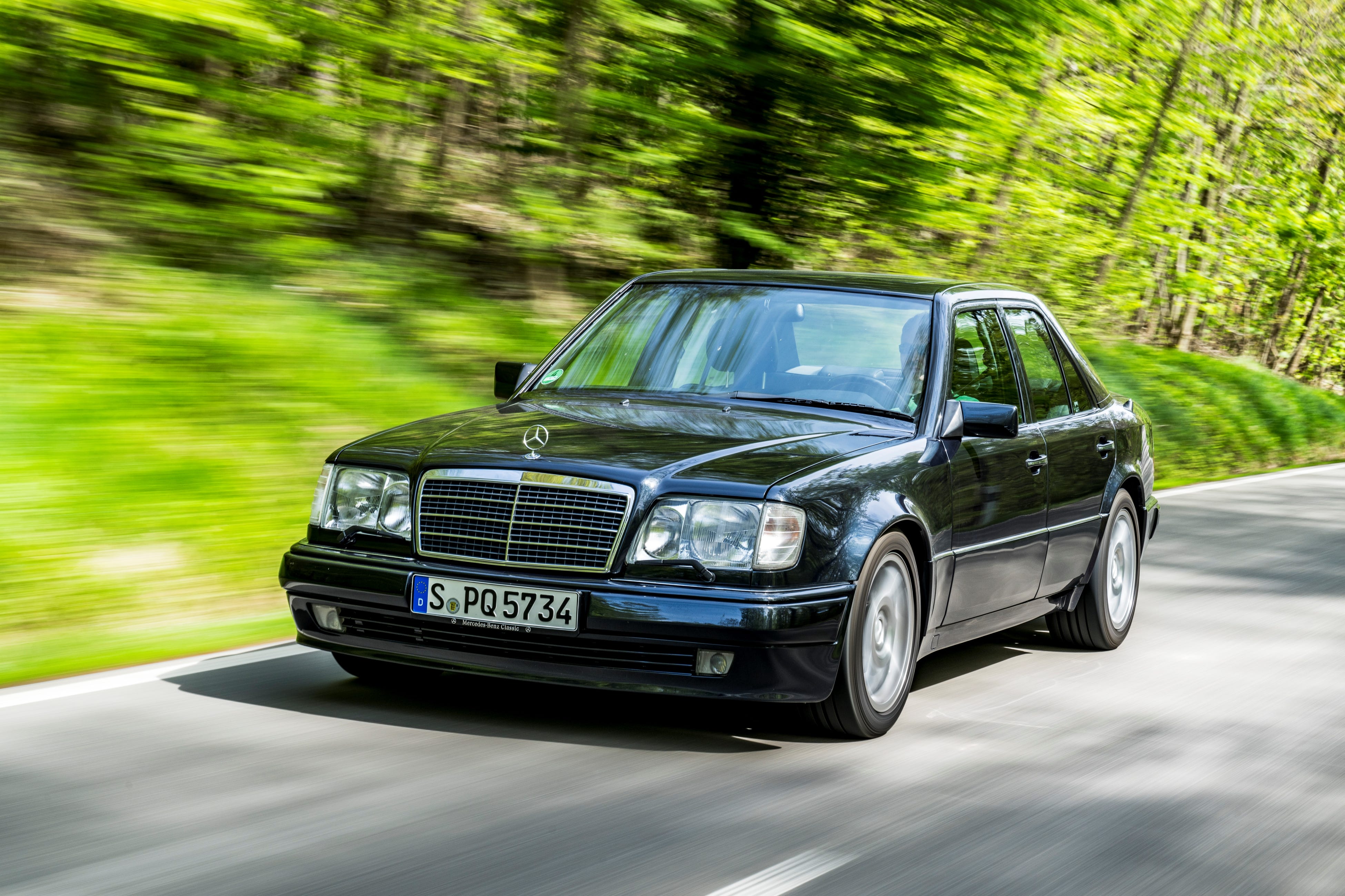 The Mercedes E60 AMG Is Peak Benz