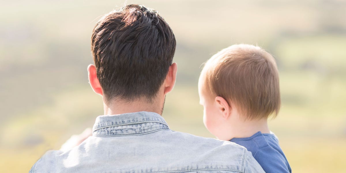 dads-get-postpartum-depression-too-and-their-changing-hormones-affect-moms