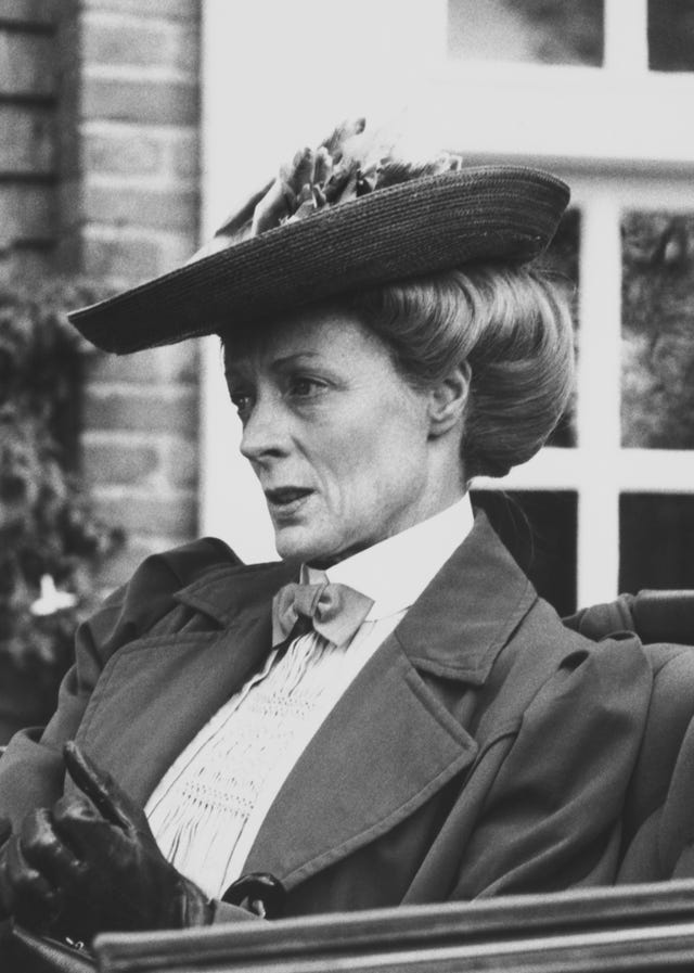 retrato de maggie smith