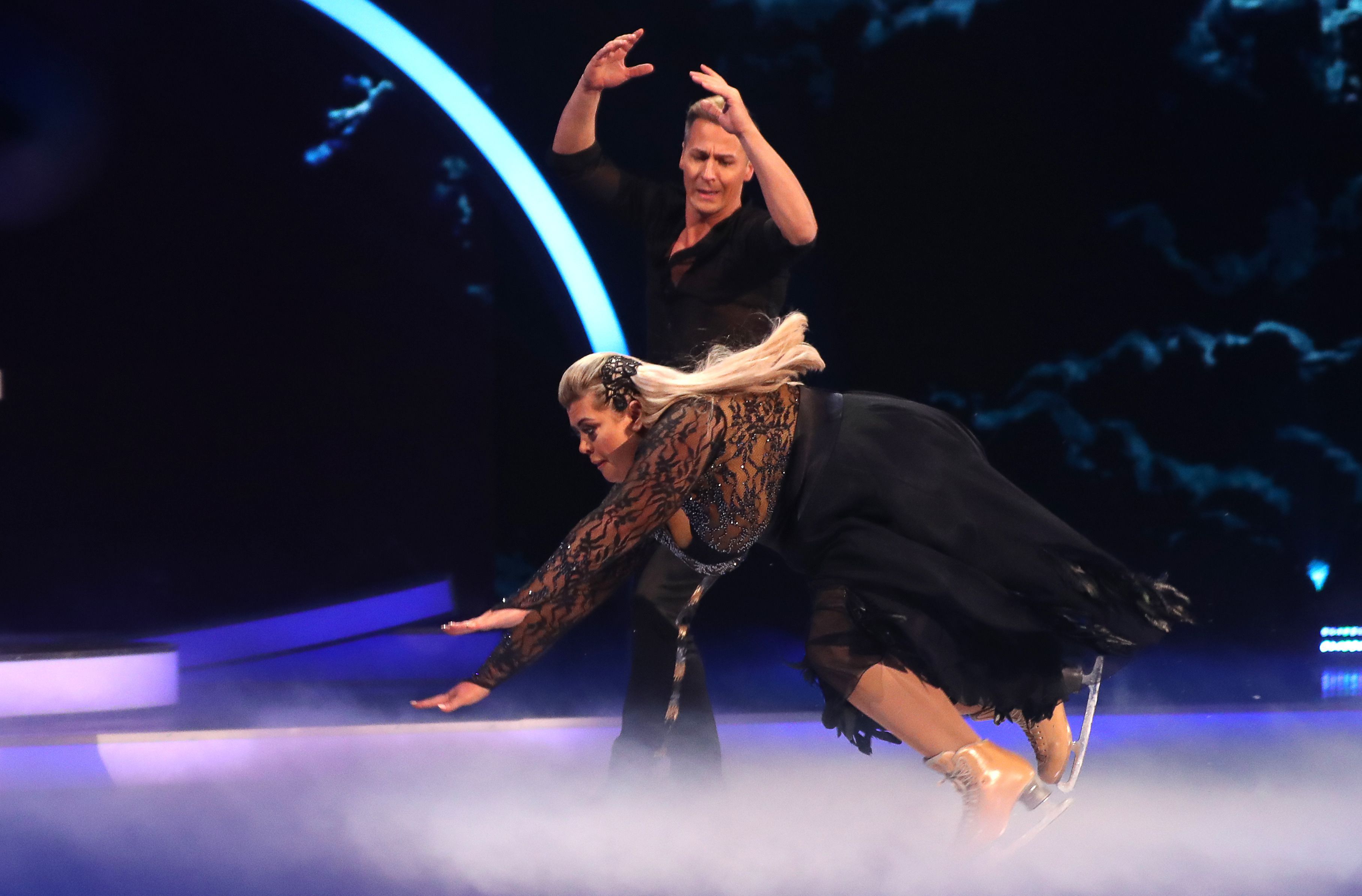 Gemma Collins Missing Dancing On Ice Training And In A Really Bad